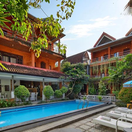 Hotel Lumbung Sari Legian Esterno foto