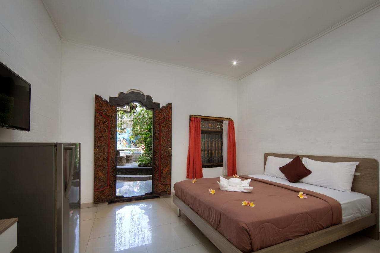 Hotel Lumbung Sari Legian Esterno foto