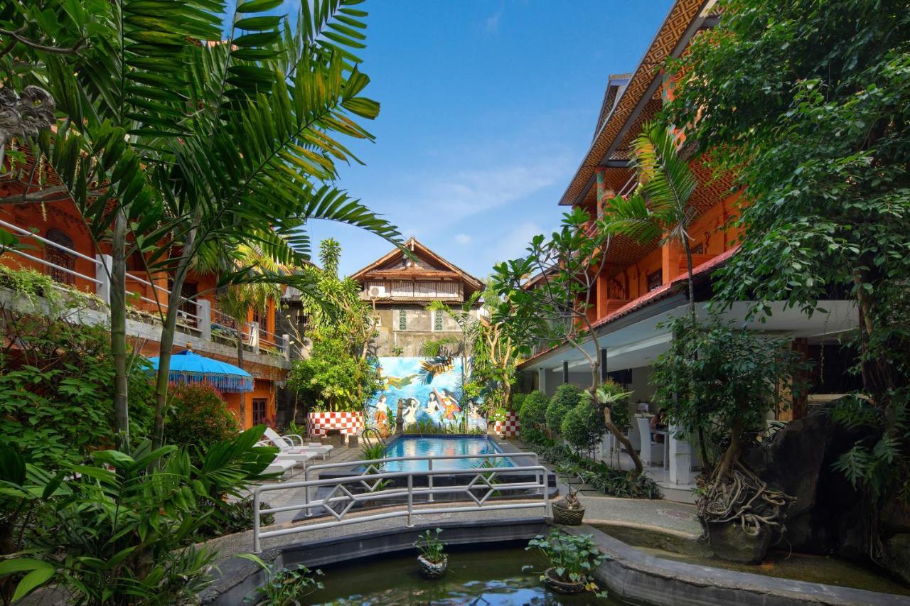 Hotel Lumbung Sari Legian Esterno foto