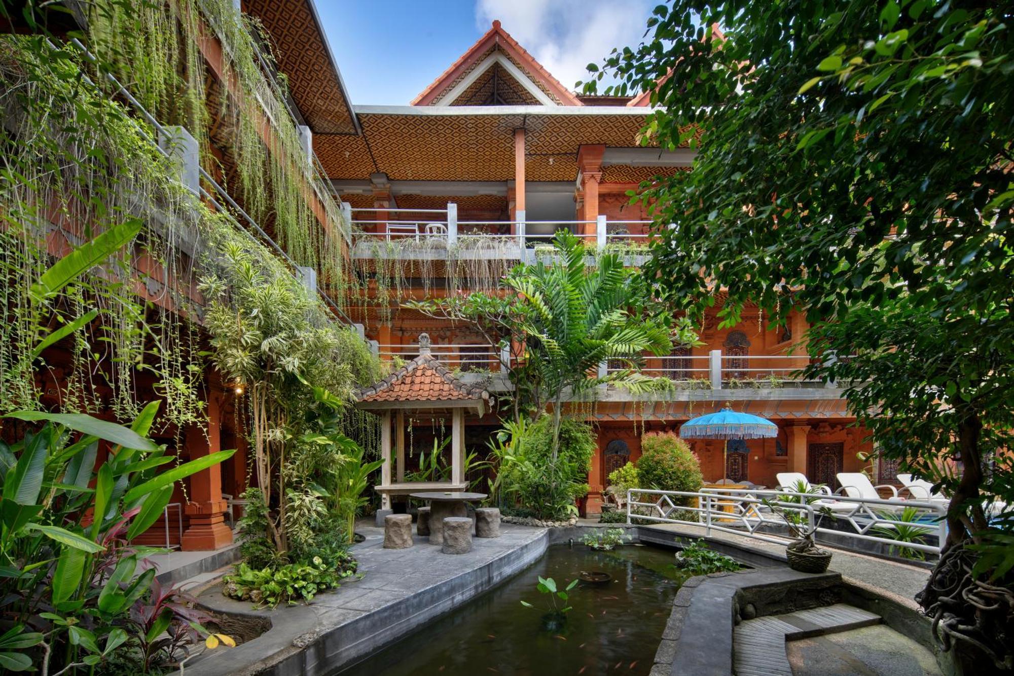 Hotel Lumbung Sari Legian Esterno foto